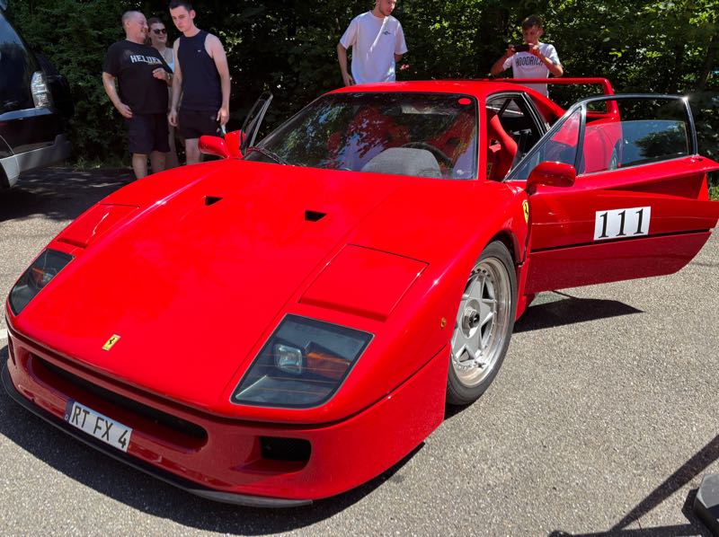 Ferrari F40 spotted in Gronau