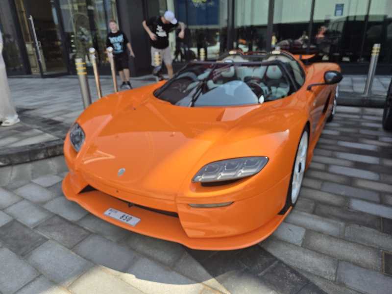 McLaren F1 (2019) spotted in Dubai, United Arab Emirates