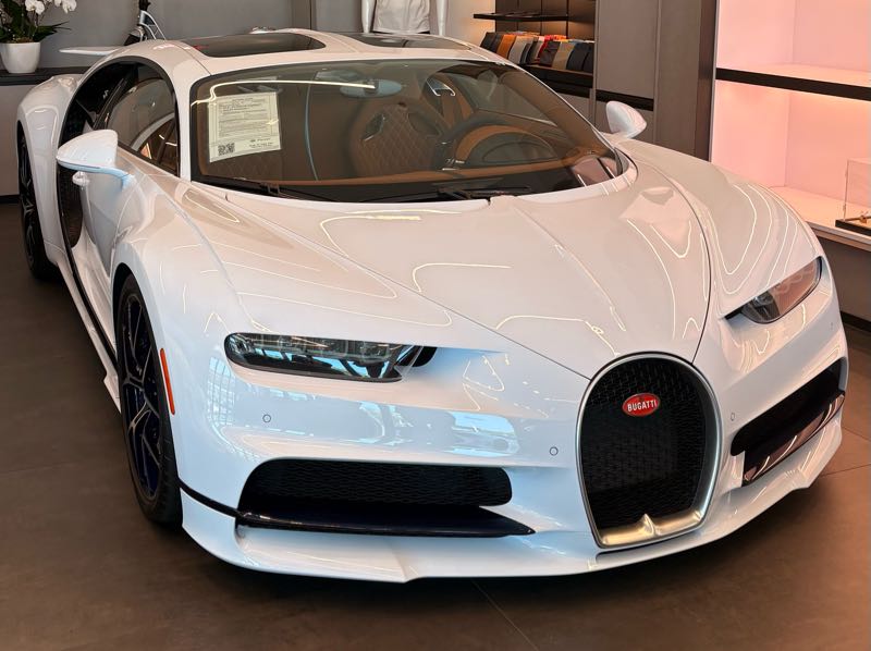 Bugatti Chiron spotted in Lake Forest
