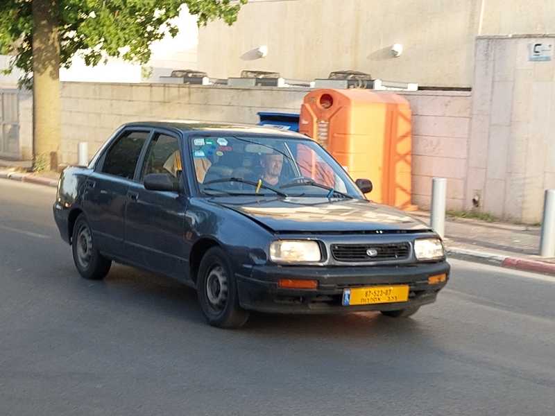 Nissan Sunny spotted in Tel Aviv
