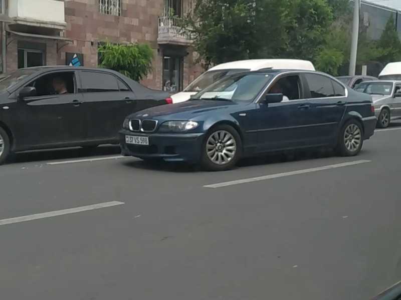 BMW 3 Series (E46) spotted in Tsovasar
