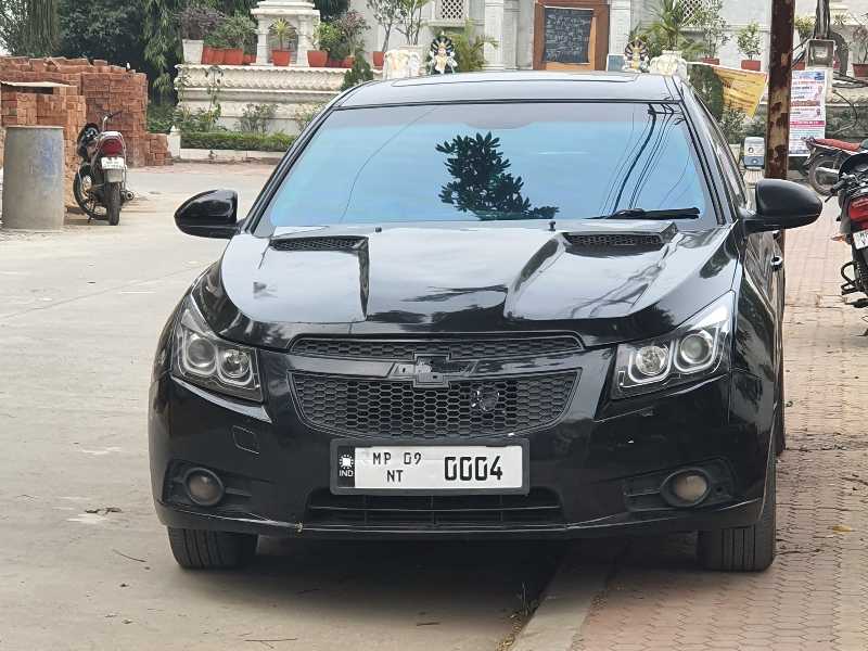 Chevrolet Cruze spotted in Indore
