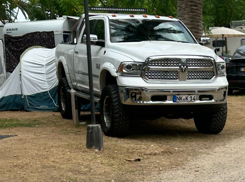 Dodge Ram 1500 spotted in Helechosa
