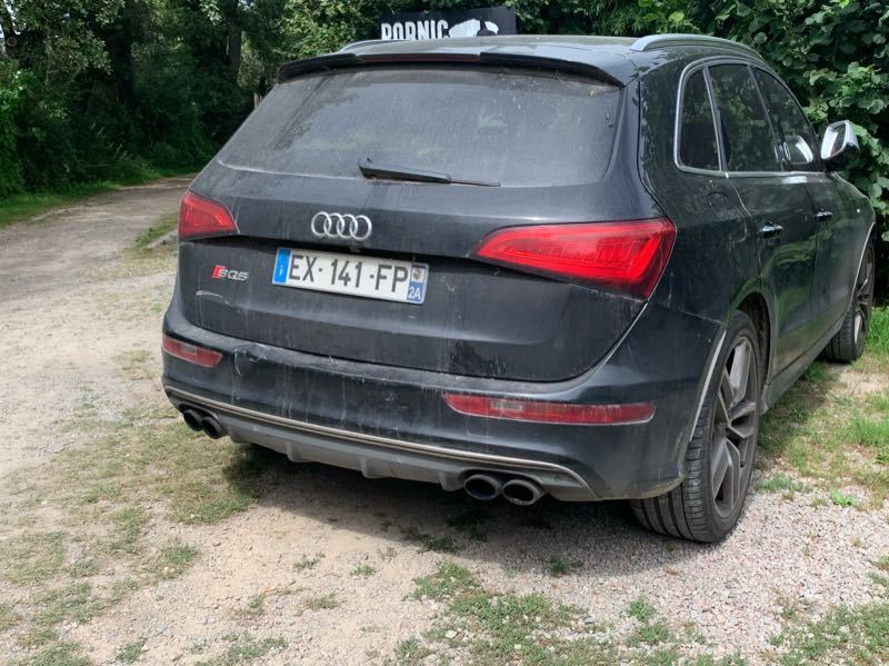 Audi SQ5 (2017) spotted in Nantes, France
