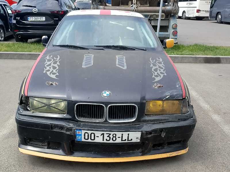 BMW 3 Series (1990) spotted in Tbilisi, Georgia