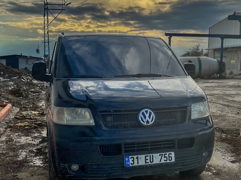 Volkswagen Transporter spotted in Antakya