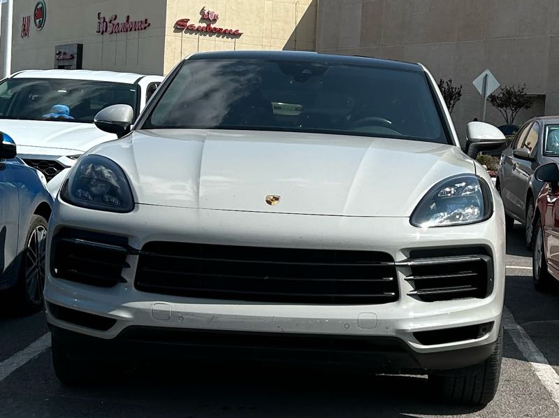Porsche Cayenne spotted in Chihuahua