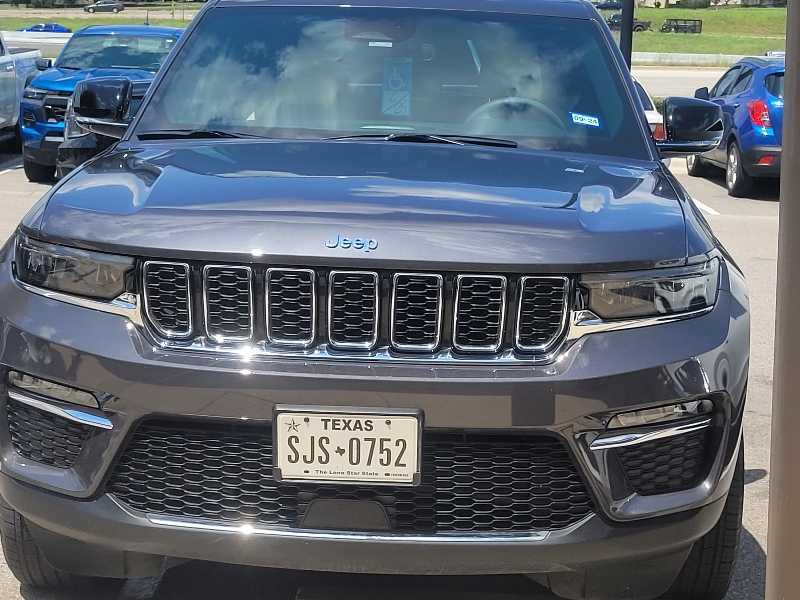 Jeep Grand Cherokee spotted in Georgetown