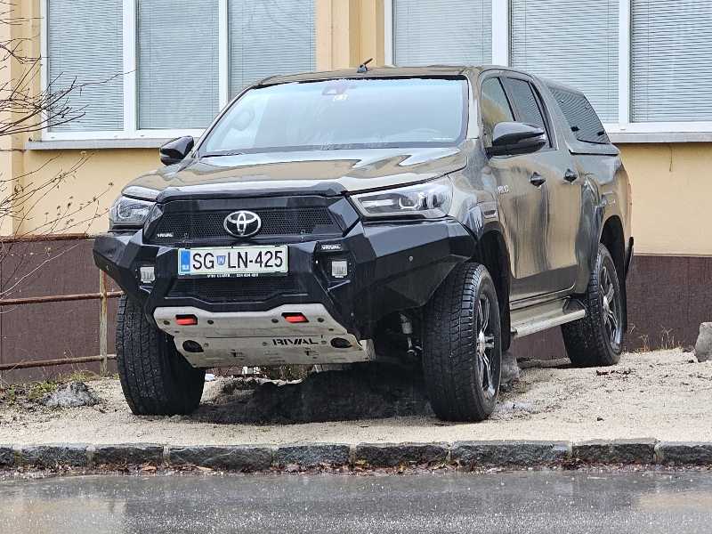 Toyota Hilux spotted in Ravne na Koroškem