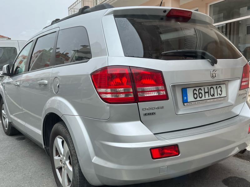 Dodge Journey spotted in Aveiro
