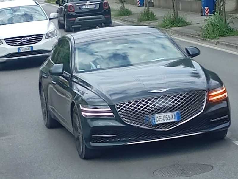Genesis G80 spotted in Treviso