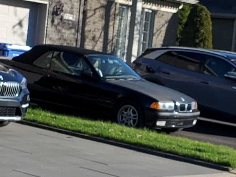 BMW 3 Series E36 spotted in Trois-Rivières