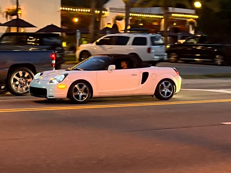 Toyota MR2 Spyder spotted in Frostproof