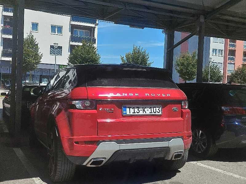 Land Rover Evoque spotted in Bihać