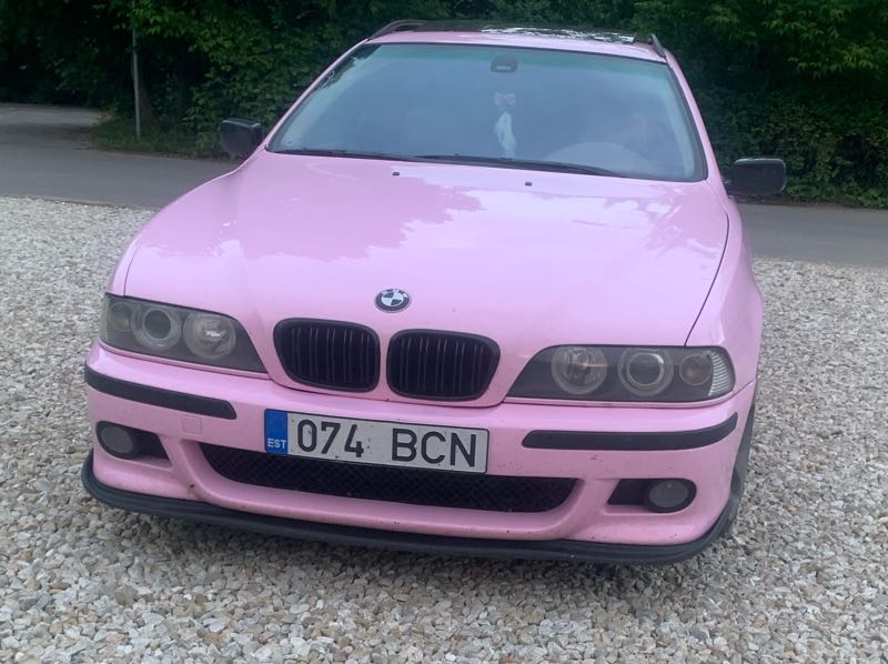 BMW 5 Series (E39) spotted in Tartu