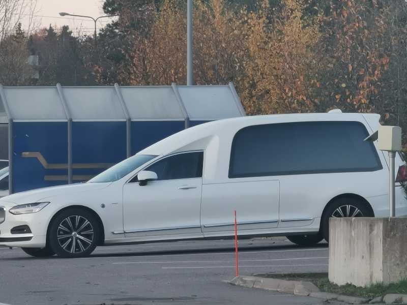 Volvo V90 spotted in Helsinki