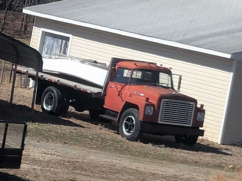 International Harvester spotted in Appomattox