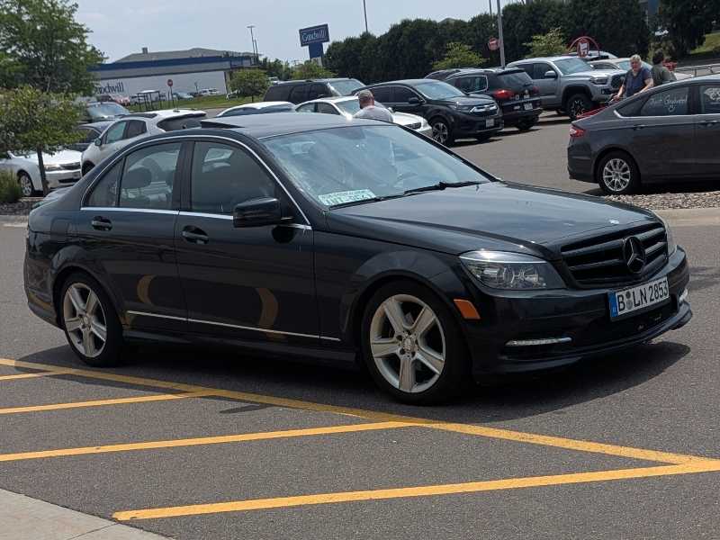 Mercedes-Benz C-Class (2012) spotted in Eau Claire, United States