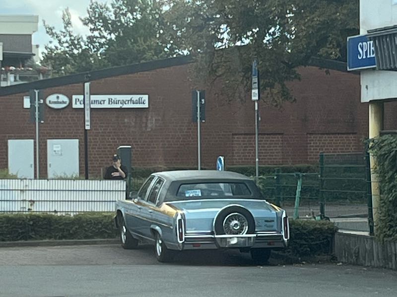 Cadillac Seville spotted in Hamm