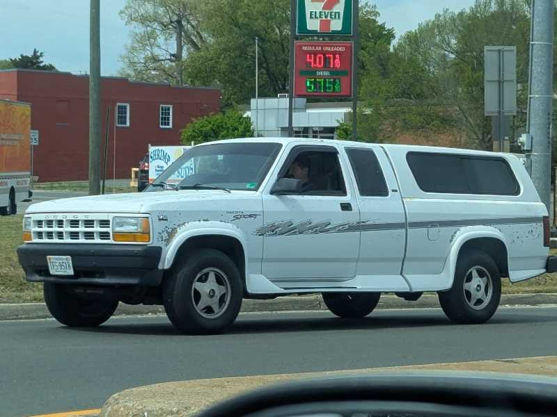 Dodge Dakota spotted in Richmond