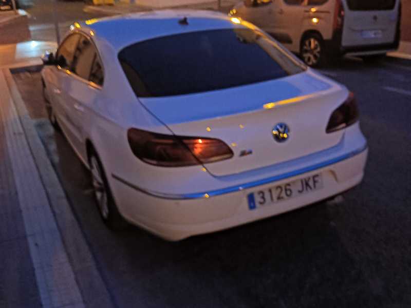 Volkswagen Phaeton spotted in Huelva