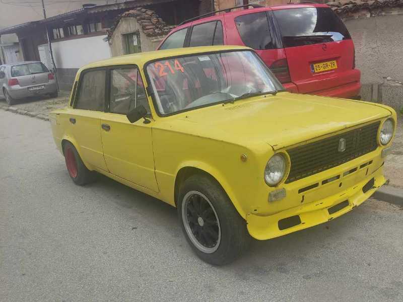 Lada 2101 spotted in Panagyurishte