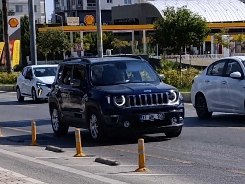 Jeep Renegade spotted in Mersin