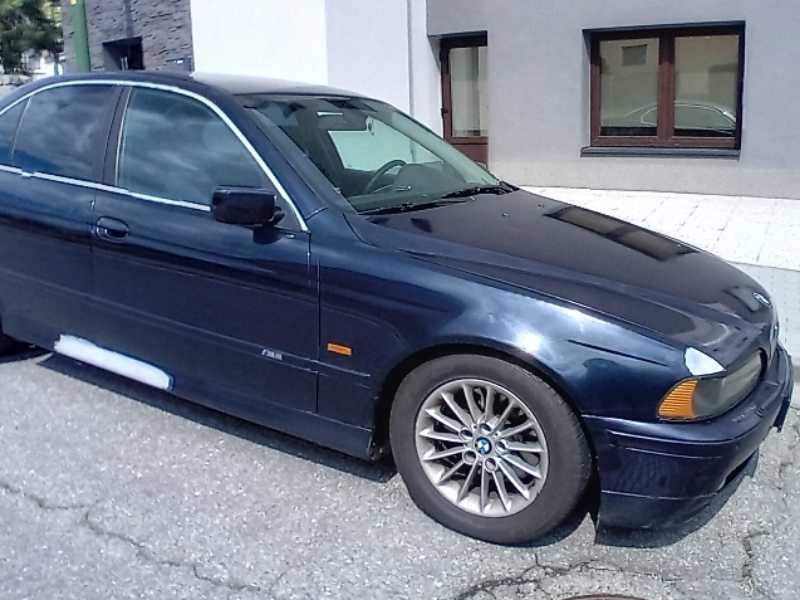 BMW 5 Series spotted in Třebíč