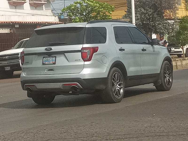 Ford Explorer spotted in Caicara del Orinoco