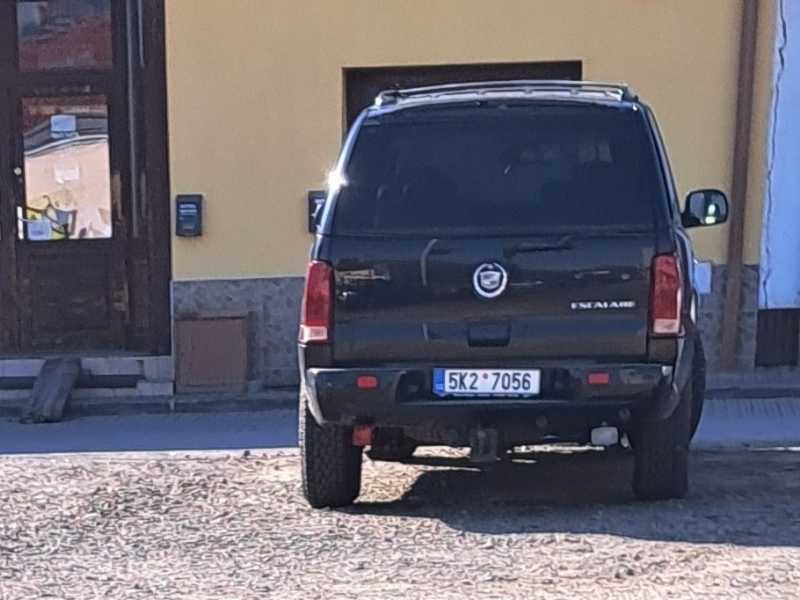 Cadillac Escalade (2005) spotted in Staré Město, Czechia