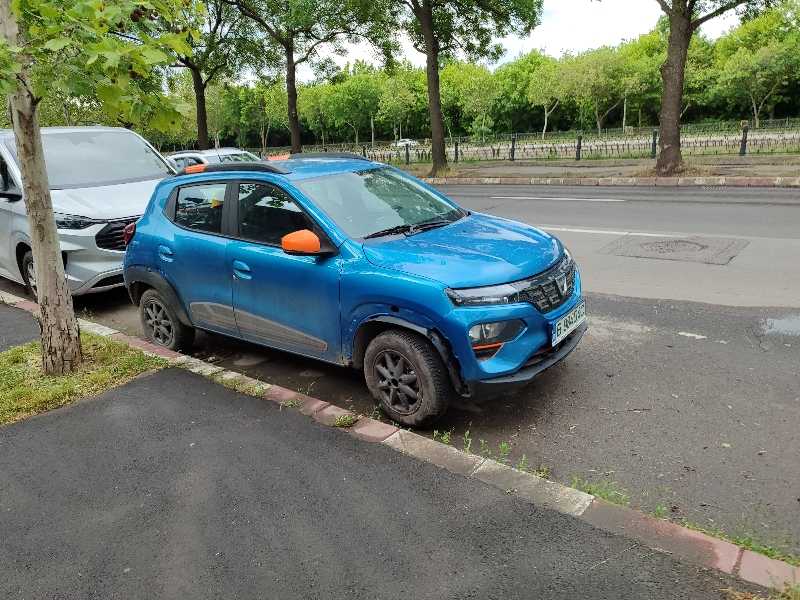 Dacia Spring spotted in Bucharest