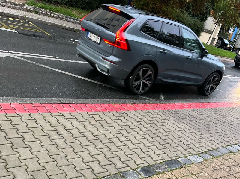 Volvo XC60 spotted in Prague