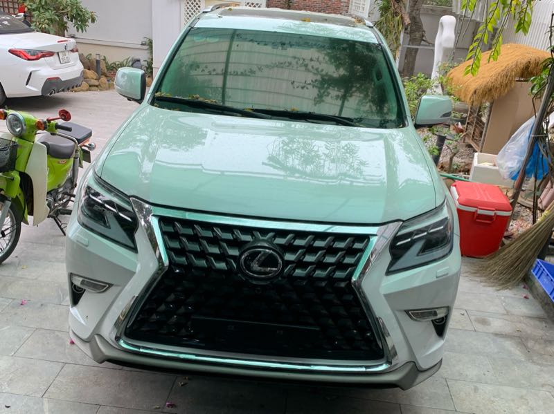 Lexus GX spotted in Chí Linh
