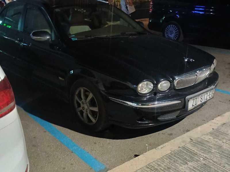 Jaguar X-Type spotted in Tušilović