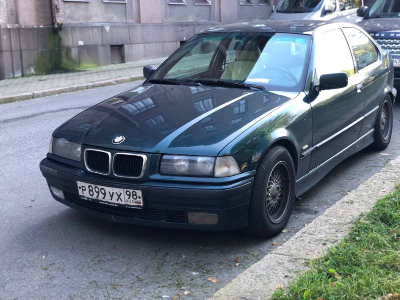 BMW 3 Series (1998) spotted in Vyborg, Russia