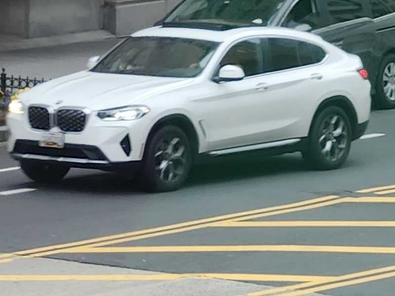 BMW X4 (2022) spotted in Washington, United States