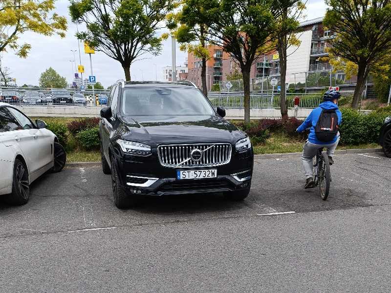 Volvo XC90 (2020) spotted in Katowice, Poland