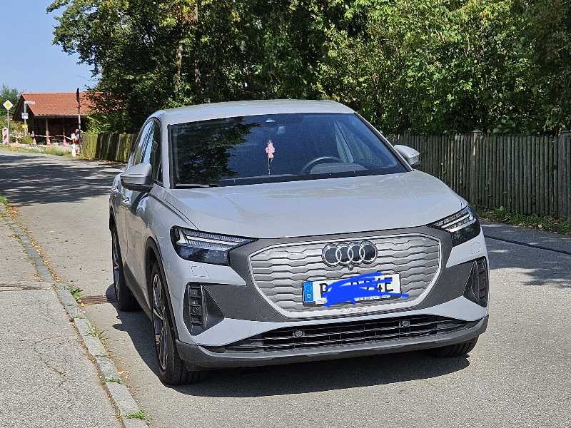 Audi Q4 e-tron spotted in Kirchberg