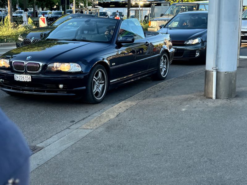 BMW 3 Series (2004) spotted in Zürich, Switzerland