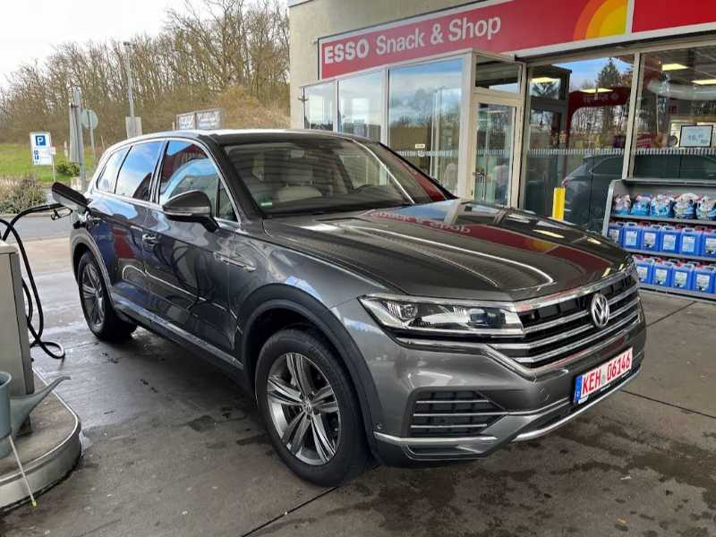 Volkswagen Touareg spotted in Znojmo