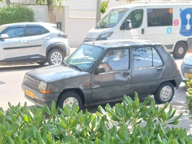 Renault Twingo spotted in Tel Aviv