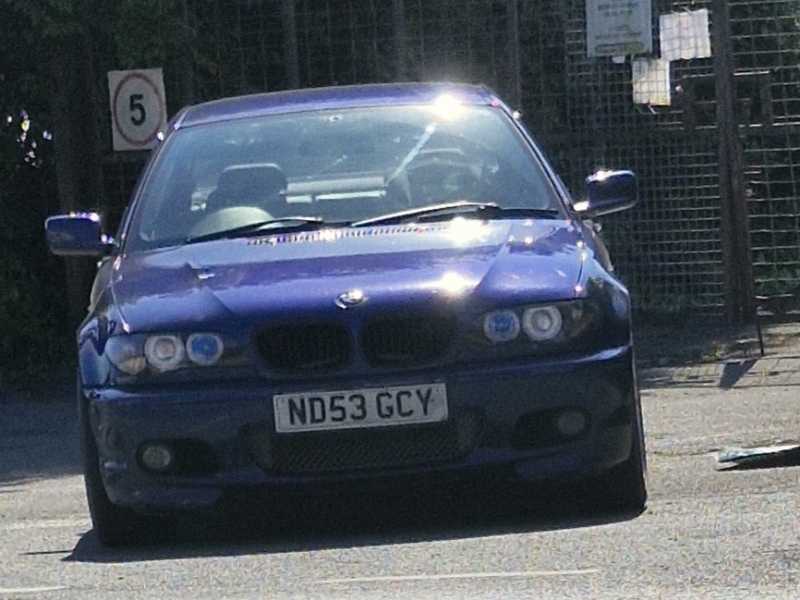 BMW 3 Series spotted in Stroud