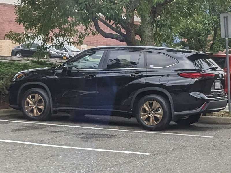 Toyota Highlander spotted in Richmond