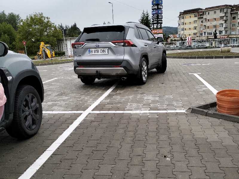 Toyota RAV4 spotted in Râmnicu Vâlcea