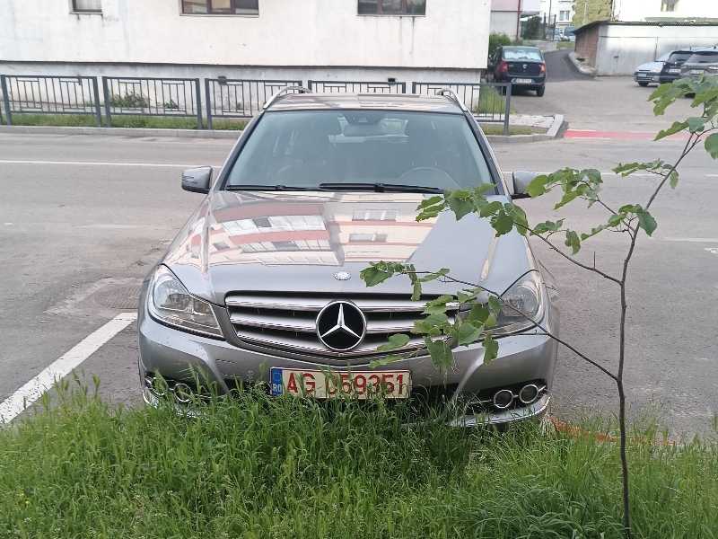 Mercedes-Benz C-Class (2010) spotted in Râmnicu Vâlcea, Romania