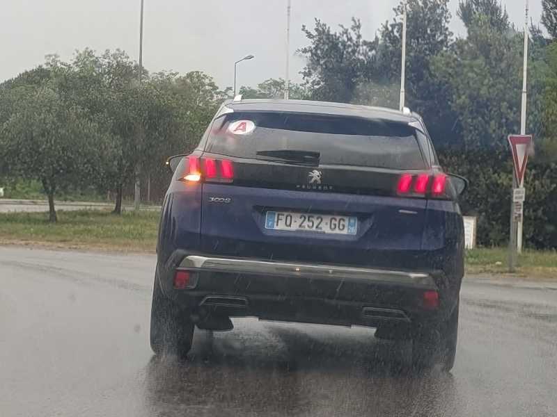 Peugeot 3008 spotted in Pierrelatte