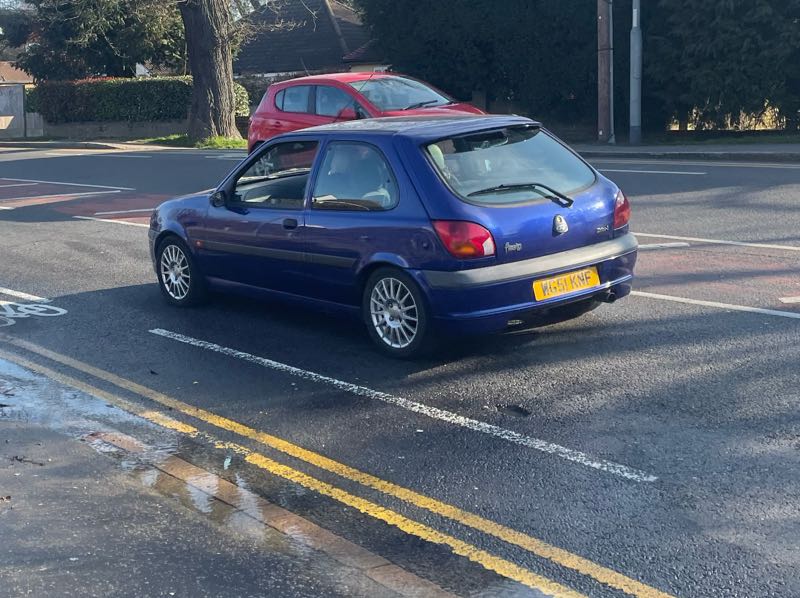 Peugeot 206 spotted in Basildon