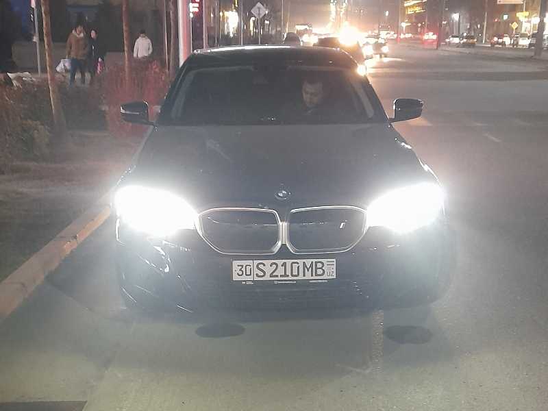 BMW 5 Series spotted in Samarkand