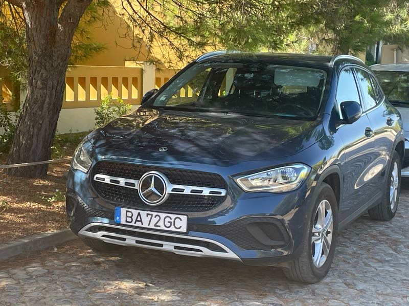 Mercedes-Benz GLA spotted in Paderne