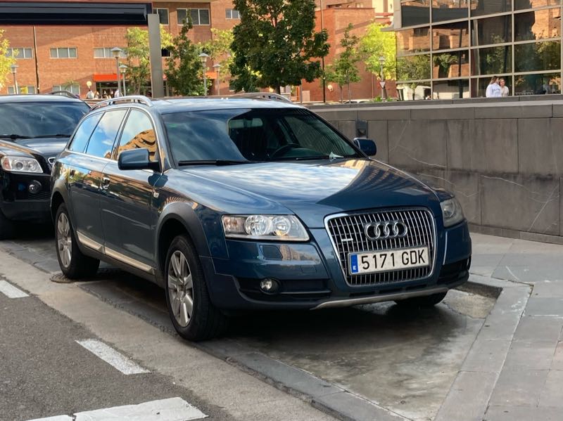Audi A6 Allroad spotted in Zaragoza